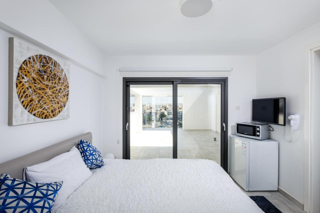 Solaar Apartments st Lazarous Larnaca Buitenkant foto