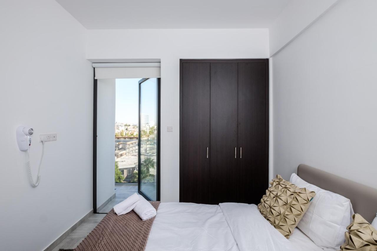 Solaar Apartments st Lazarous Larnaca Buitenkant foto