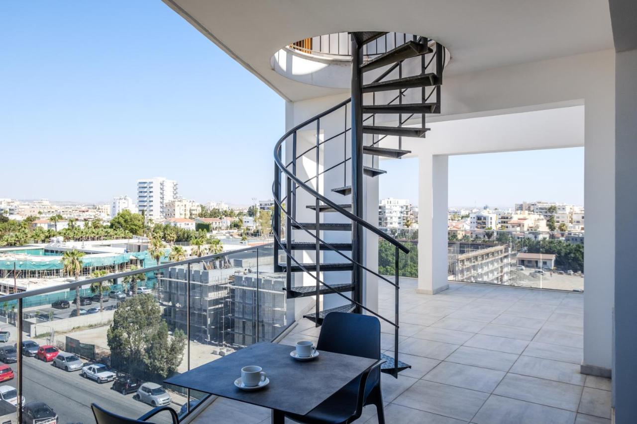 Solaar Apartments st Lazarous Larnaca Buitenkant foto